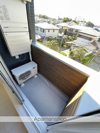 Ｌｙｋ都町Ａ棟[1LDK/32.3m2]のバルコニー