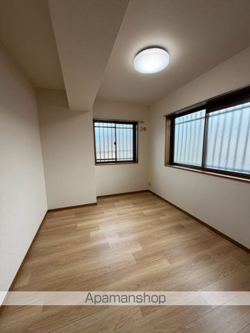 グランドハイツ名和の内装写真