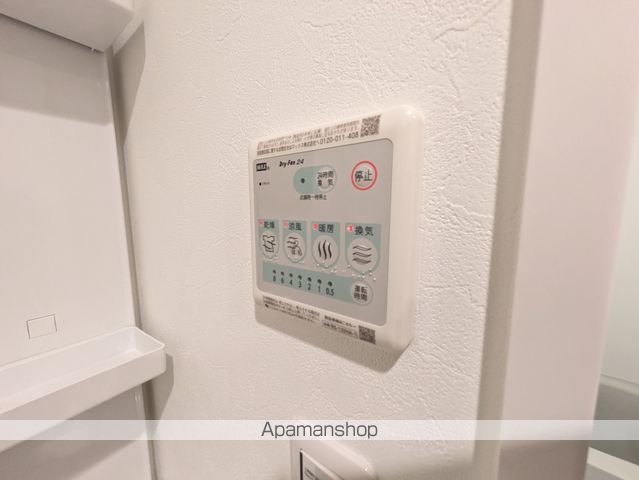 ソルナクレイシア新高円寺の内装写真