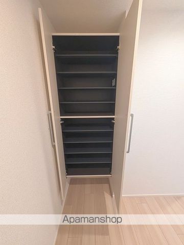 プレセダン千駄木の内装写真
