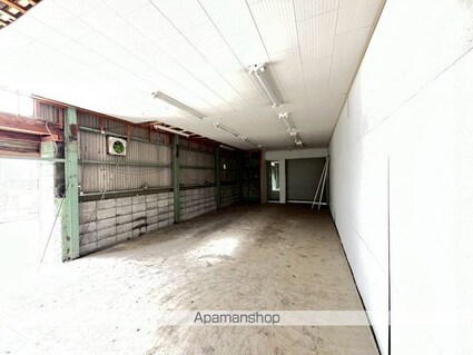 鳴神ガレージ[1R/49.5m2]のその他内装6