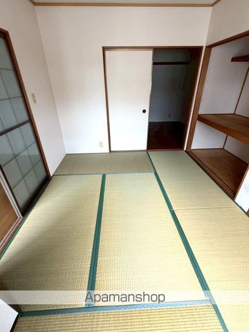 ファミール本郷 C棟の内装写真