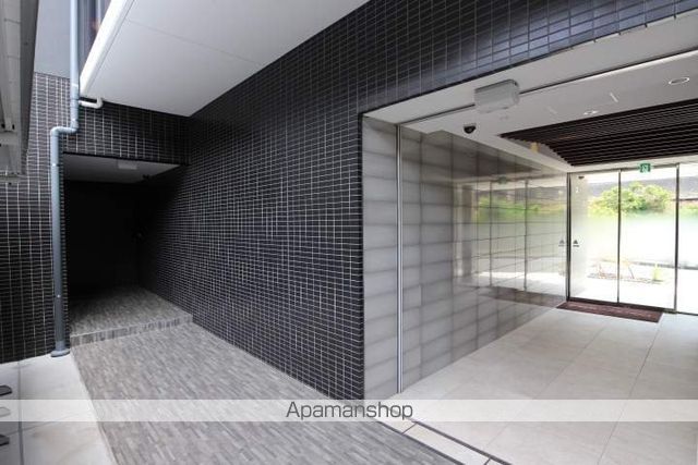 フロッソ ダリア博多駅前の玄関写真
