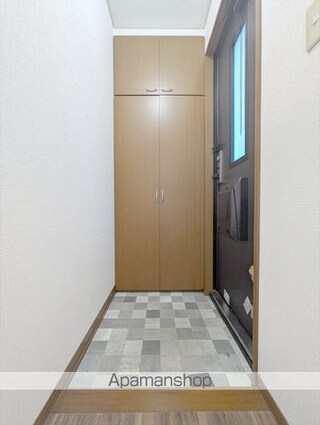 ラ・フルール　Ｂ棟[1LDK/47.69m2]の玄関