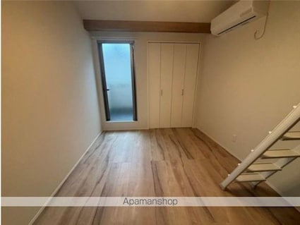 ＣＡＳＡ　ＣＡＬＭＡ東新宿[1R/18.91m2]のリビング・居間