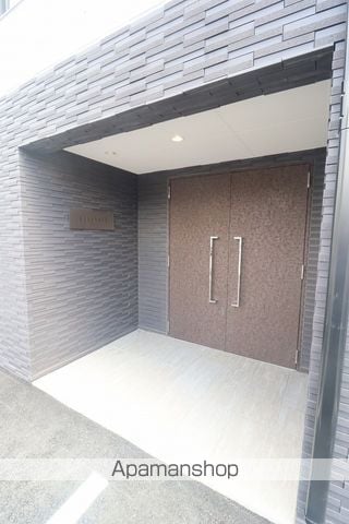 ウェルノントの玄関写真