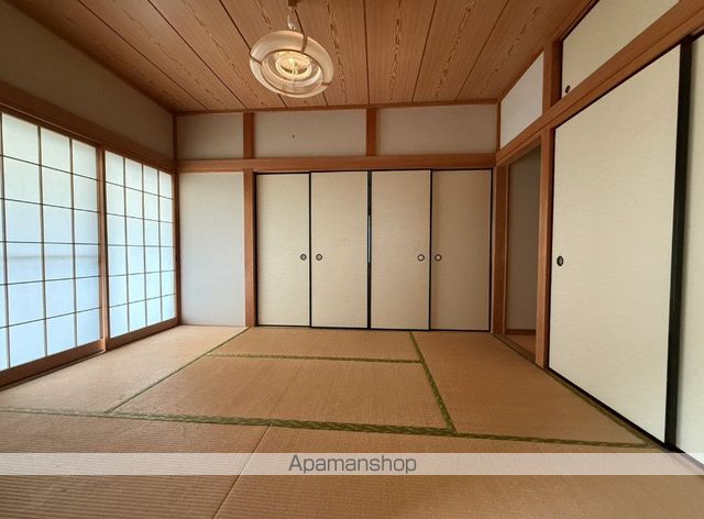 detached 茨城県行方市玉造甲6390-4
玉造甲の賃貸情報を見る
物件地図