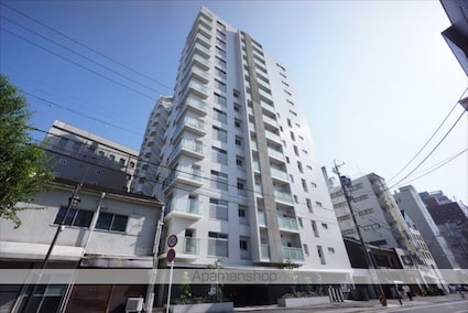 カスタリア伏見[1LDK/50.02m2]の外観1