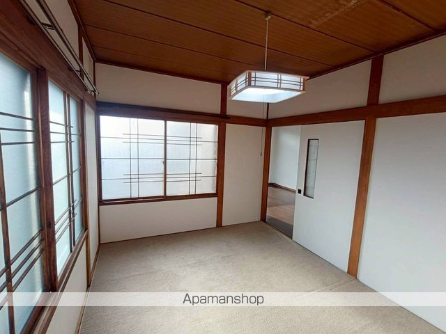 根室本線 新富士駅 徒歩40分 2階建 築45年の内装写真