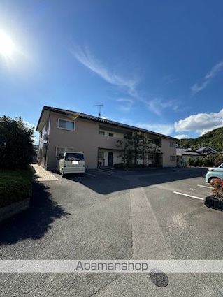 Ｖｉｌｌａ　ｃａｍｅｌｉａ[2LDK/56.29m2]の外観1