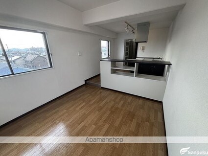 メゾン・ド・アーべリール[1R/28.5m2]の内装3