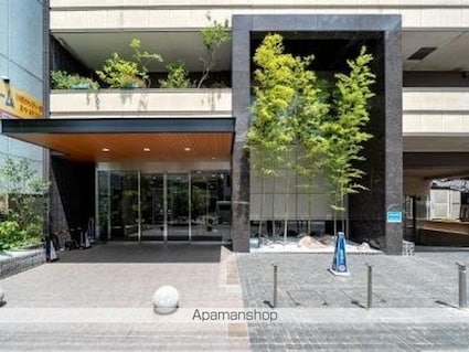 プライムアーバン新宿夏目坂タワーレジデンス[1DK/49.28m2]のエントランス