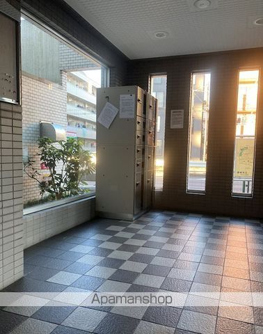 レクセル武蔵関の玄関写真