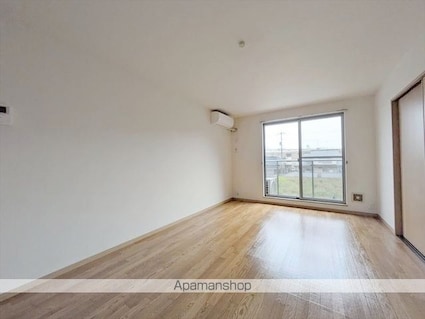 グランソレイユ　Ｃ[2LDK/56.72m2]のリビング・居間