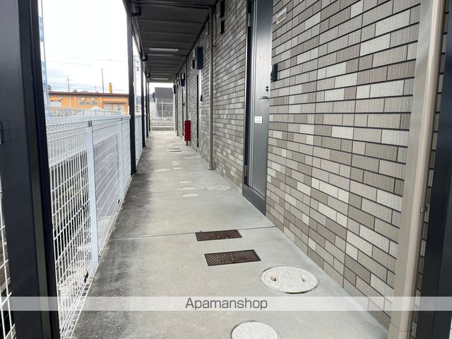 ヴィレッジ林の玄関写真