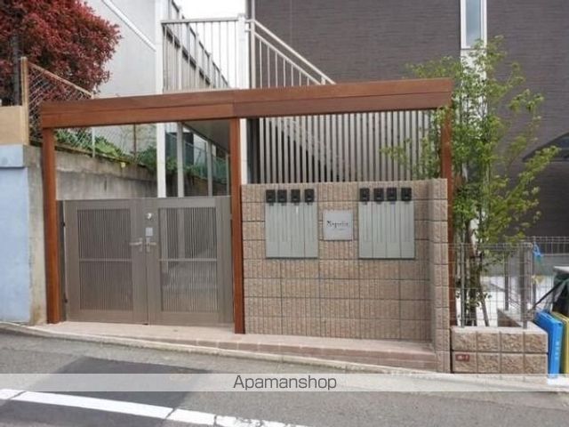マグノリア高井戸の玄関写真