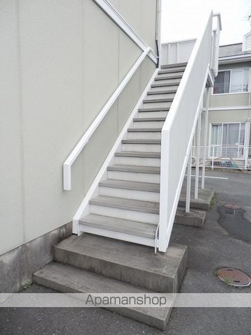 セントポーリア葵の玄関写真