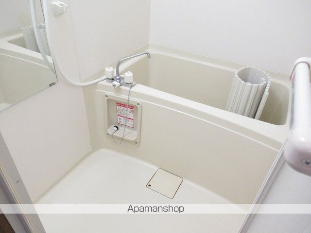ネオ・メープル高松の内装写真