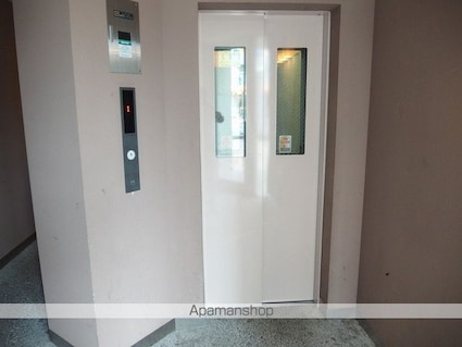 アスターハウス新本町[1R/23.17m2]のエントランス