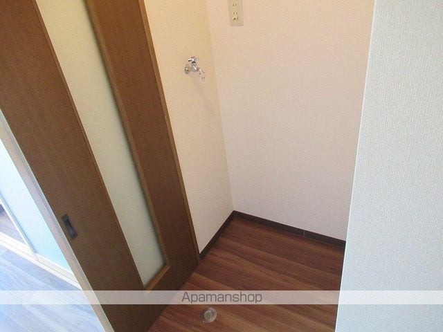ドミール・クレセントAの内装写真