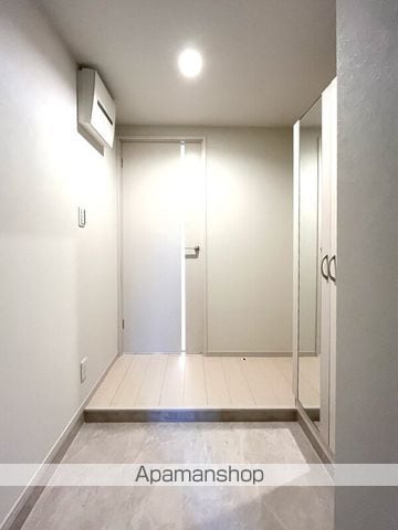 IXO LIERREの内装写真