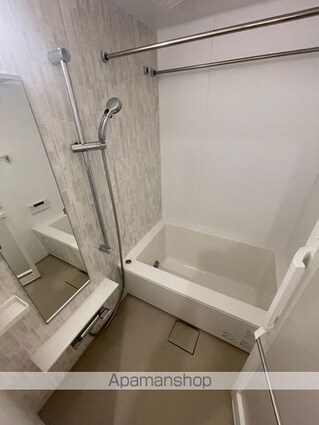 東京都中野区弥生町２丁目[1K/25.97m2]のバス