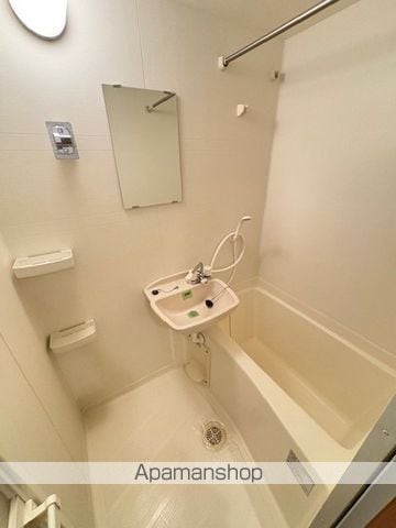 DUE ENIKESの内装写真