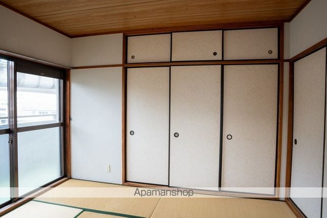 メゾン稲荷の内装写真