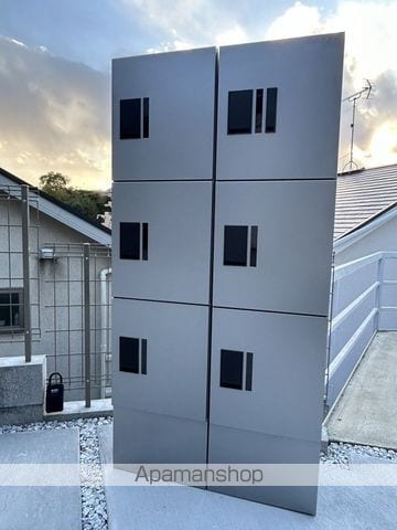 PSハウス妙蓮寺の玄関写真