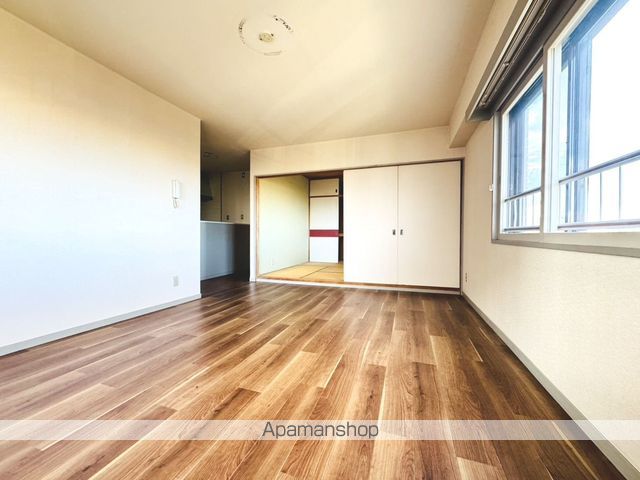 シャトーかなほりの内装写真