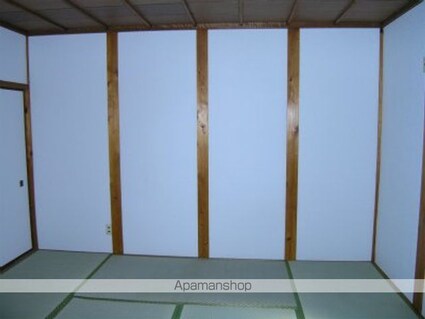 和歌山県和歌山市加納[3K/66m2]の内装