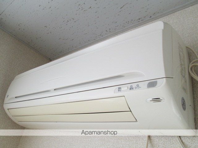 鵠沼海浜ハイツの内装写真