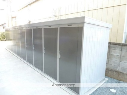 プラウドパークス　Ｔ[3LDK/71.12m2]のエントランス