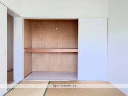グランドハイツコクボ[3K/52.06m2]の収納