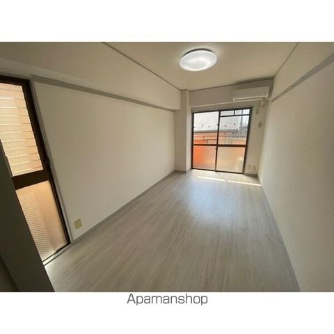 アーバンウェーブ白山の内装写真