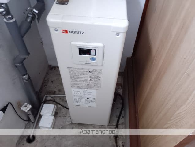 札幌市南区 2階建 築52年の内装写真