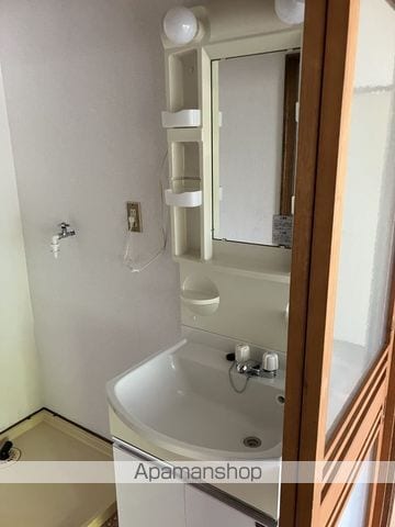 皆川ハイツの内装写真