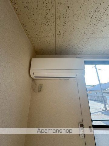 フィアヤーレスツァイテンIIの内装写真