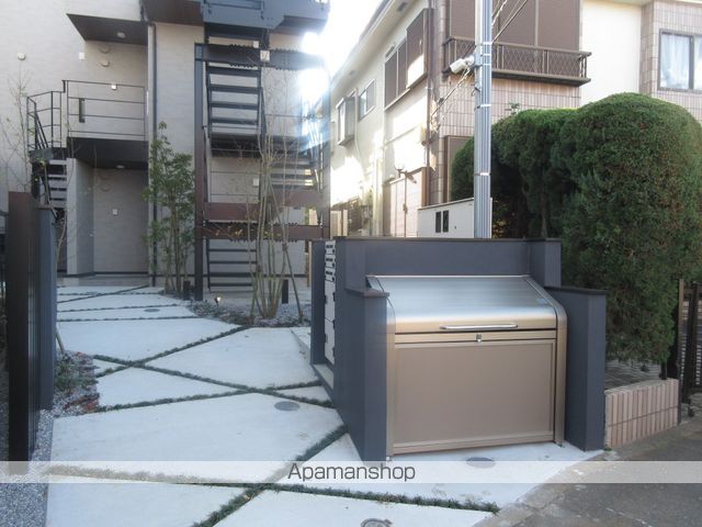 阿佐谷北レジデンスの玄関写真