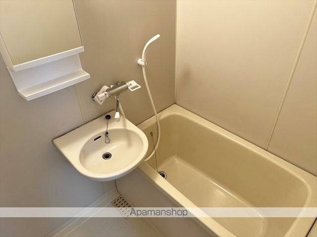 フラワーハイムAの内装写真