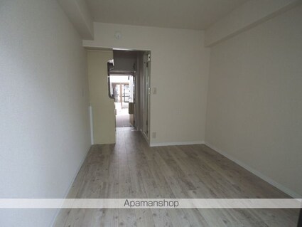 メゾン・ド・マニエール[1R/13.46m2]のリビング・居間