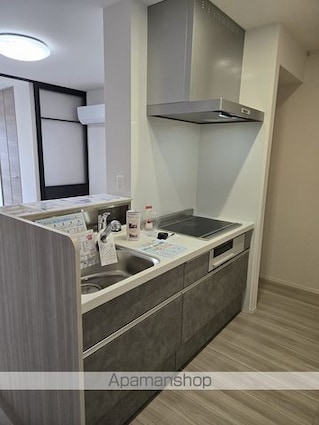 Ｄーｒｅｓｉｄｅｎｃｅ曙町１丁目[1LDK/36.88m2]のキッチン