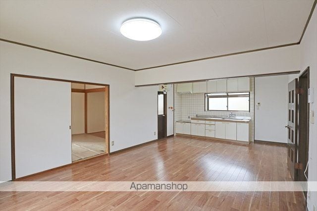 郡山市 2階建 築39年の内装写真
