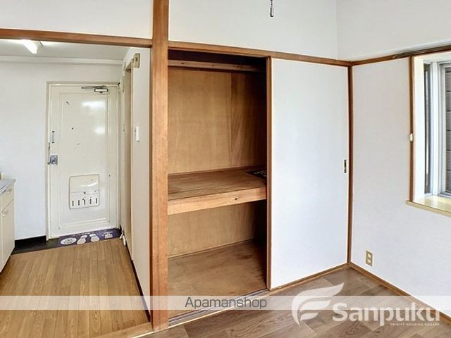 グリーンハイツ石手の内装写真
