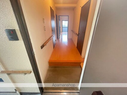 マンショングレース[2LDK/58m2]の玄関