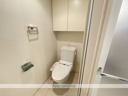 東京都立川市曙町３丁目[1K/30.73m2]のトイレ