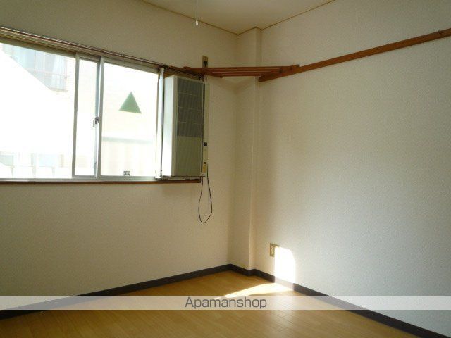 新大阪サンマンションI号館の内装写真