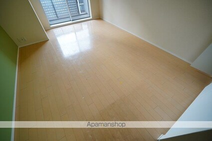 トレステージ四谷[1K/31.51m2]のリビング・居間