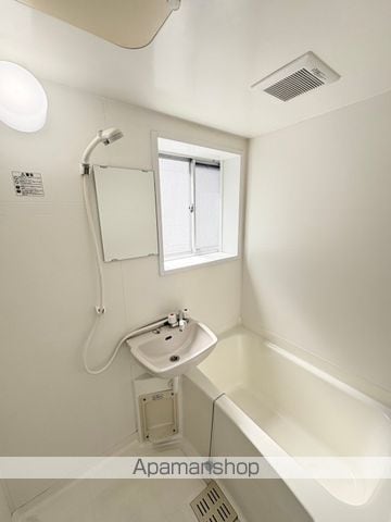 All Ages Apartmentの内装写真