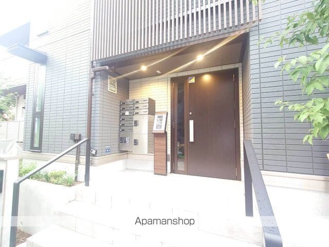 アセットコート貫井北町Bの玄関写真